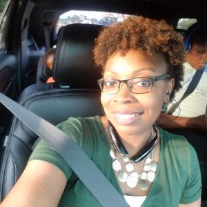 Meet your Posher, Lashundra